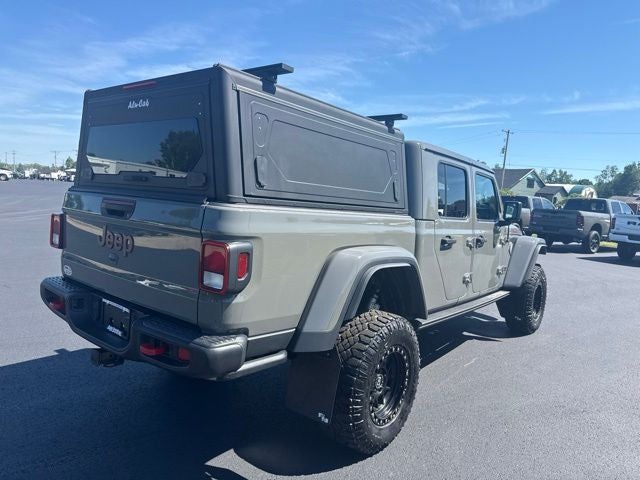 2023 Jeep Gladiator — detail view