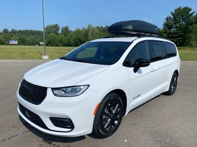 2025 Chrysler Pacifica PACIFICA SELECT in Bright White Clear-Coat Exterior Paint — front three-quarter view
